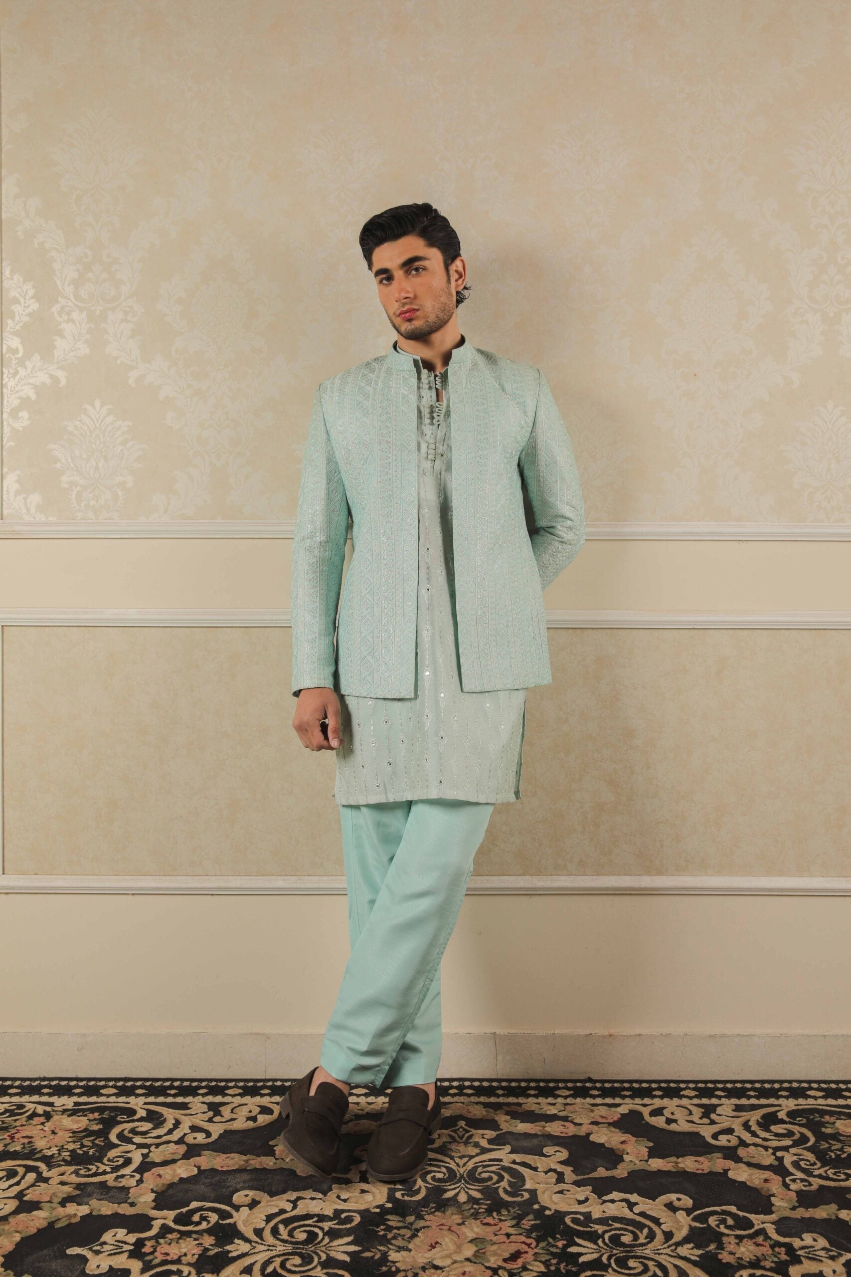 Mint Royale