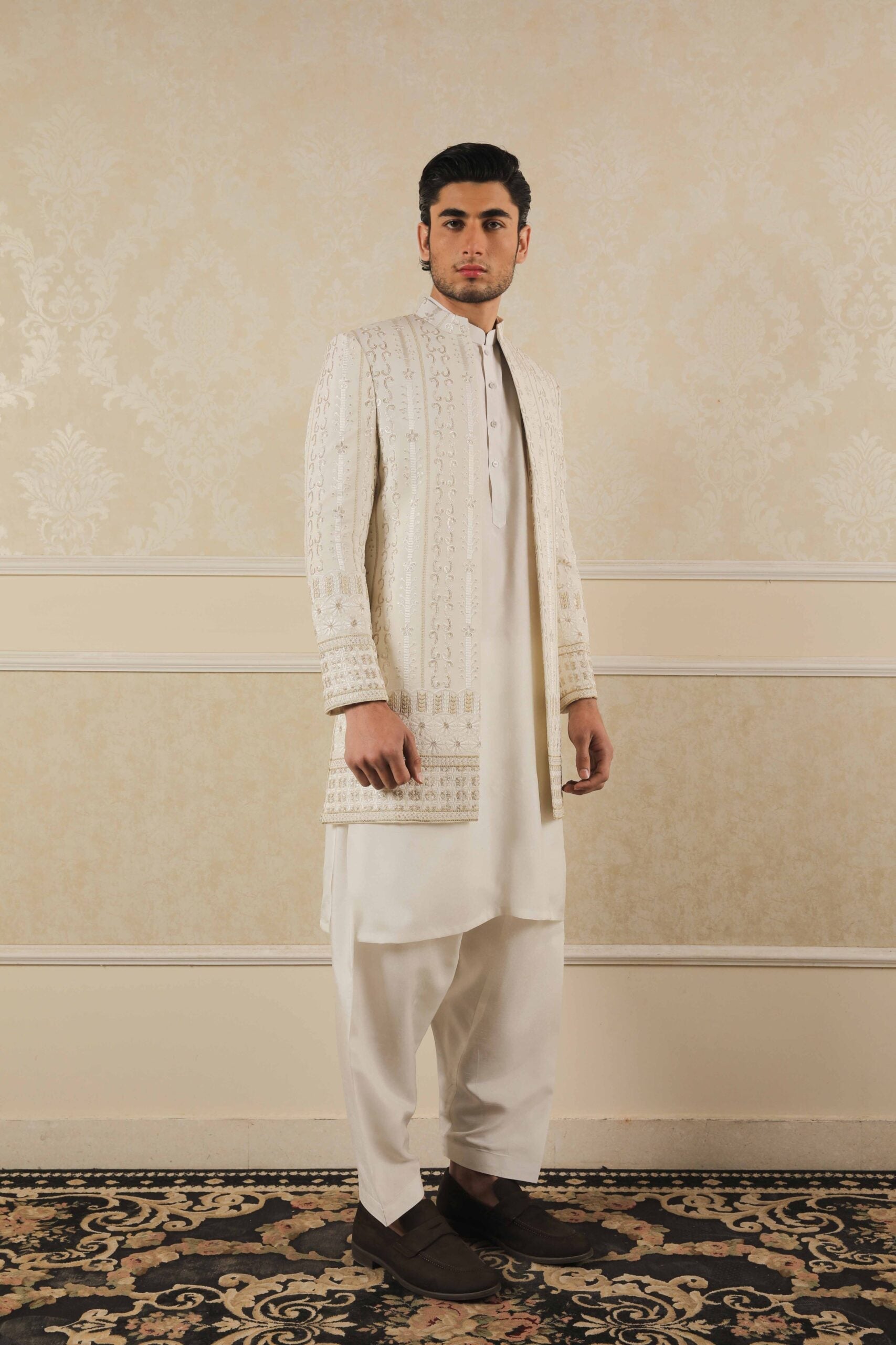 Shehnai Ivory