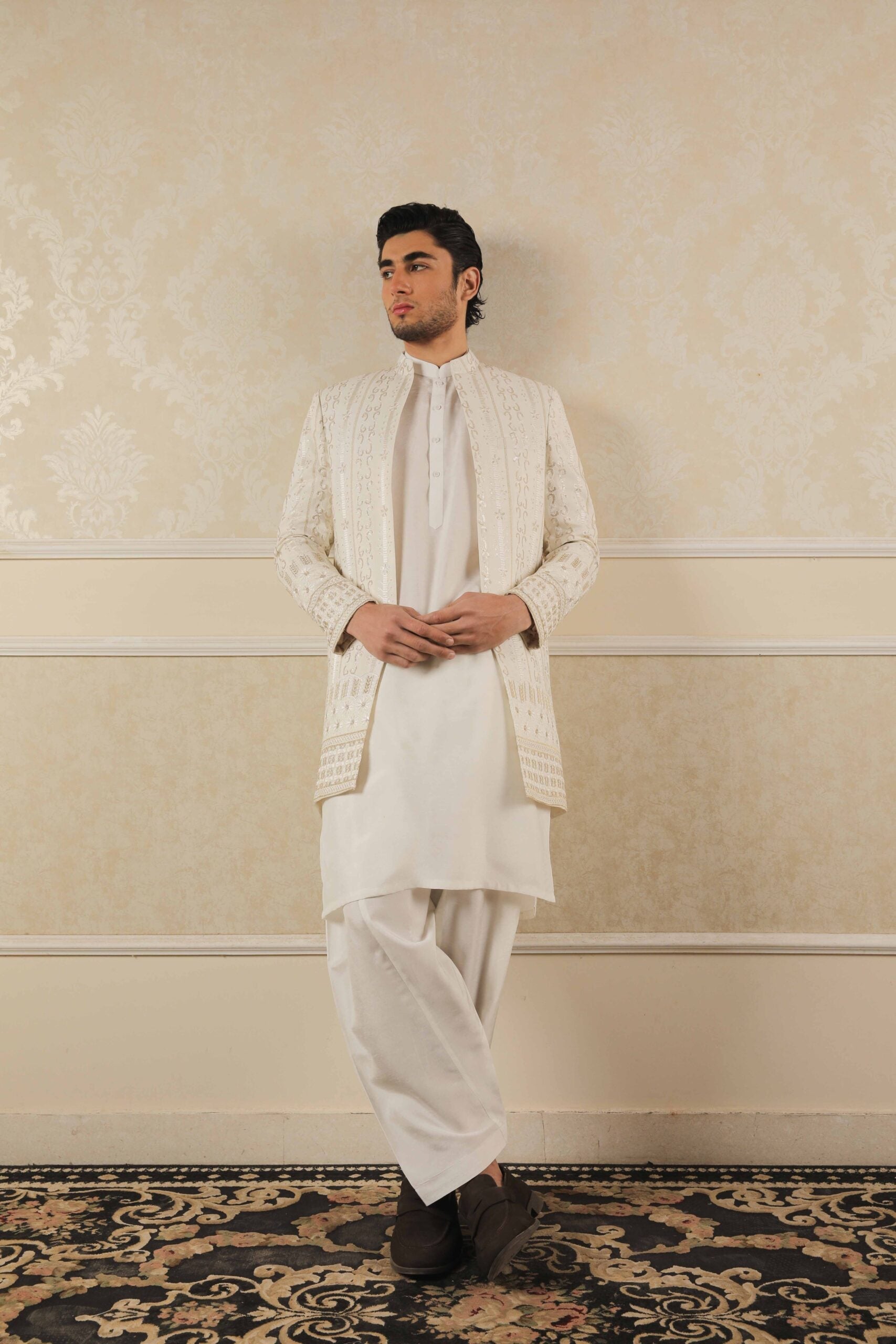 Shehnai Ivory