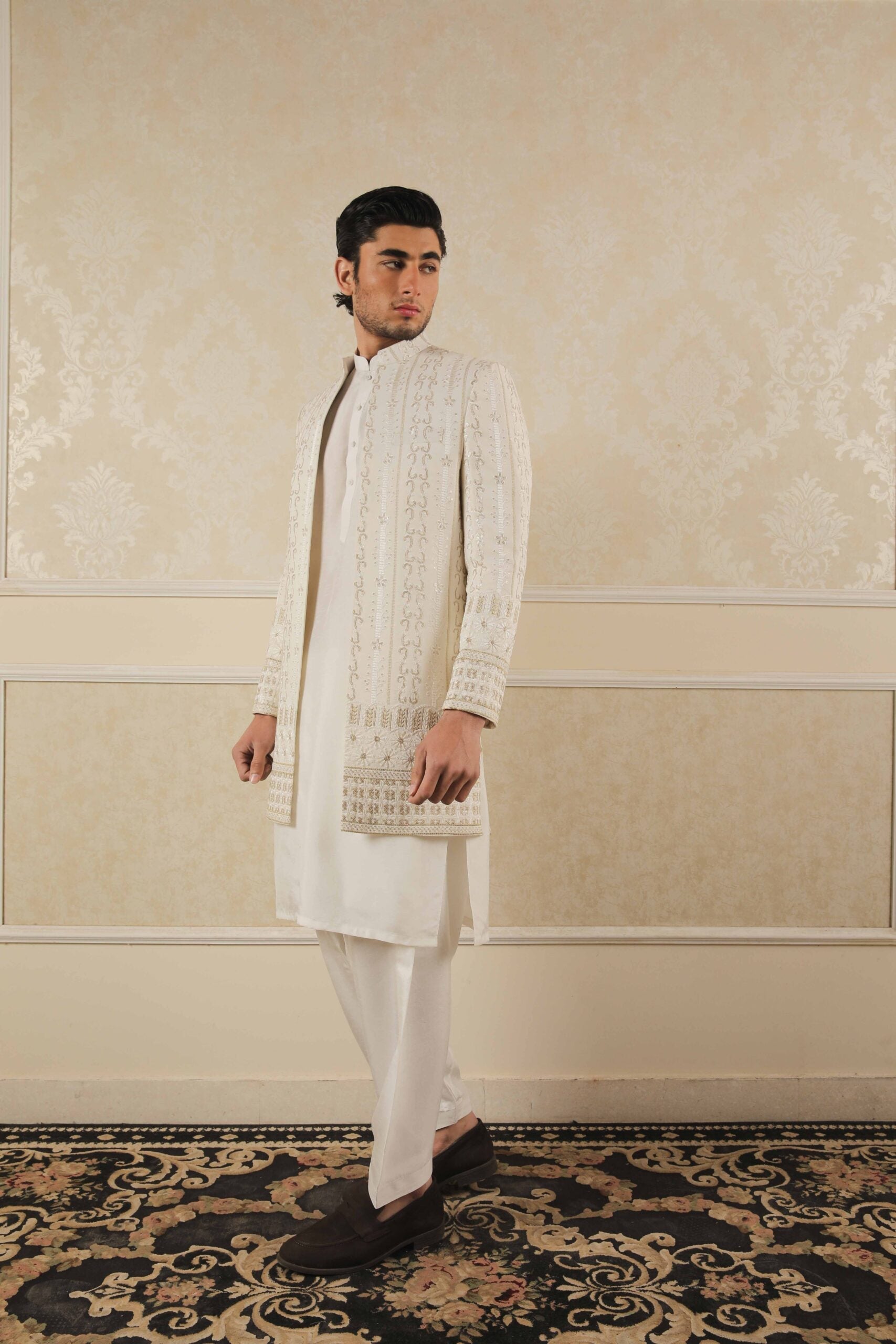 Shehnai Ivory