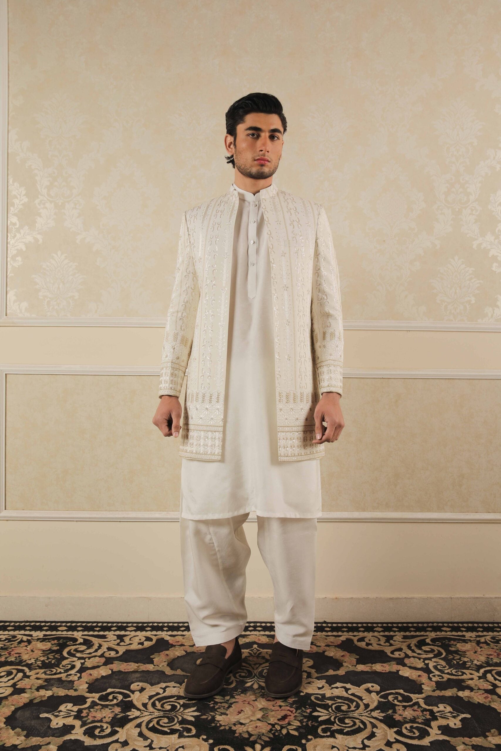 Shehnai Ivory