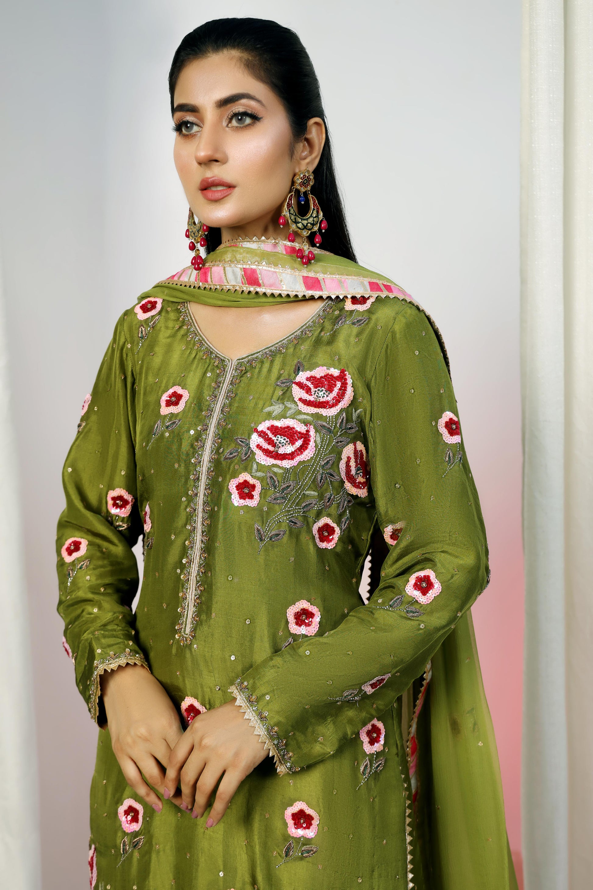 Gul-e-Neemroz