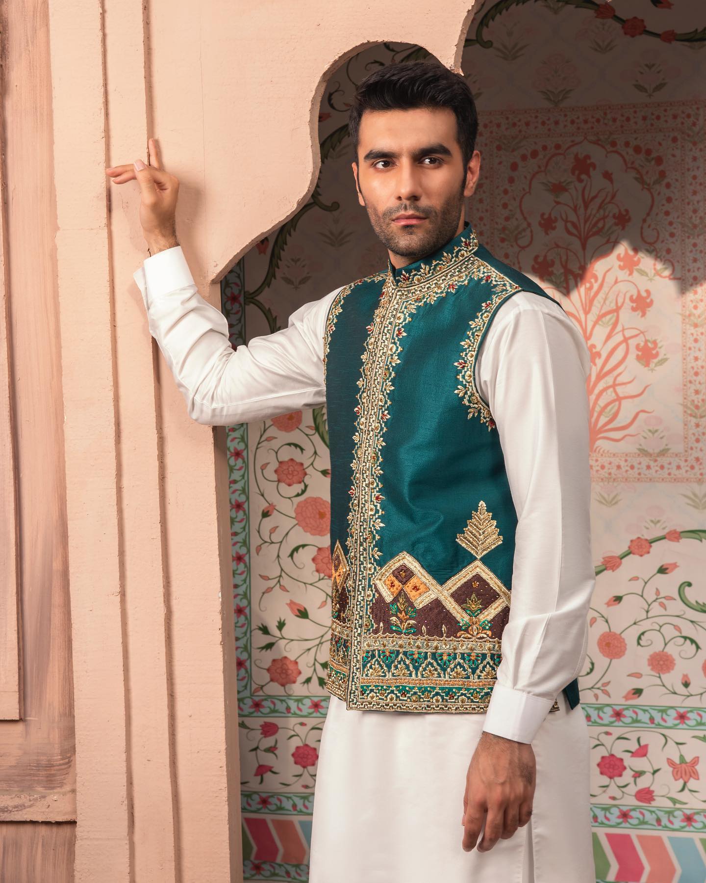 Rang-e-Shahi
