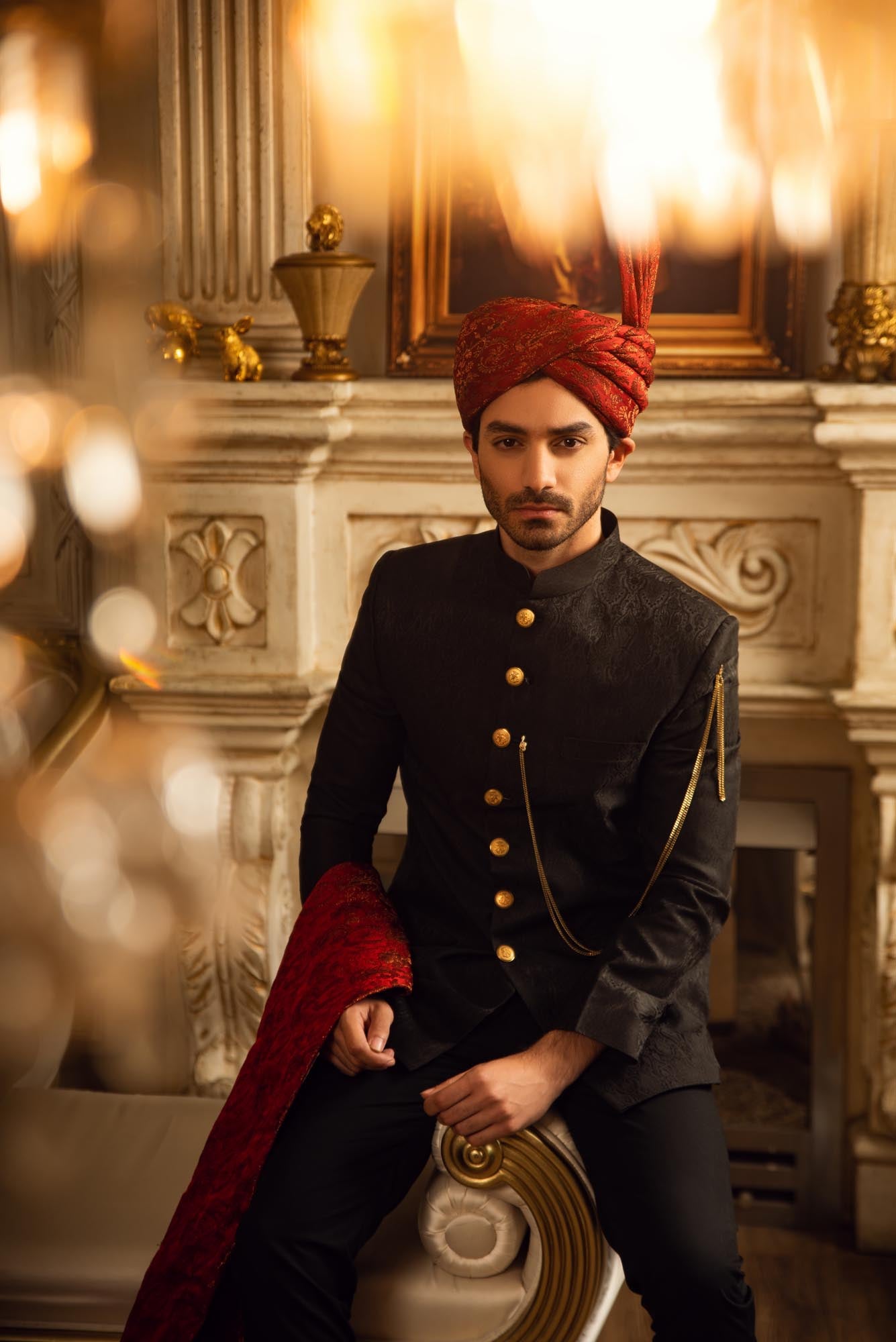 Noir Royal Ensemble