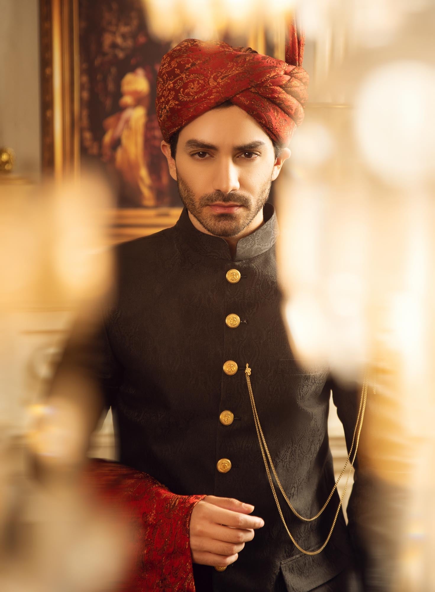 Noir Royal Ensemble